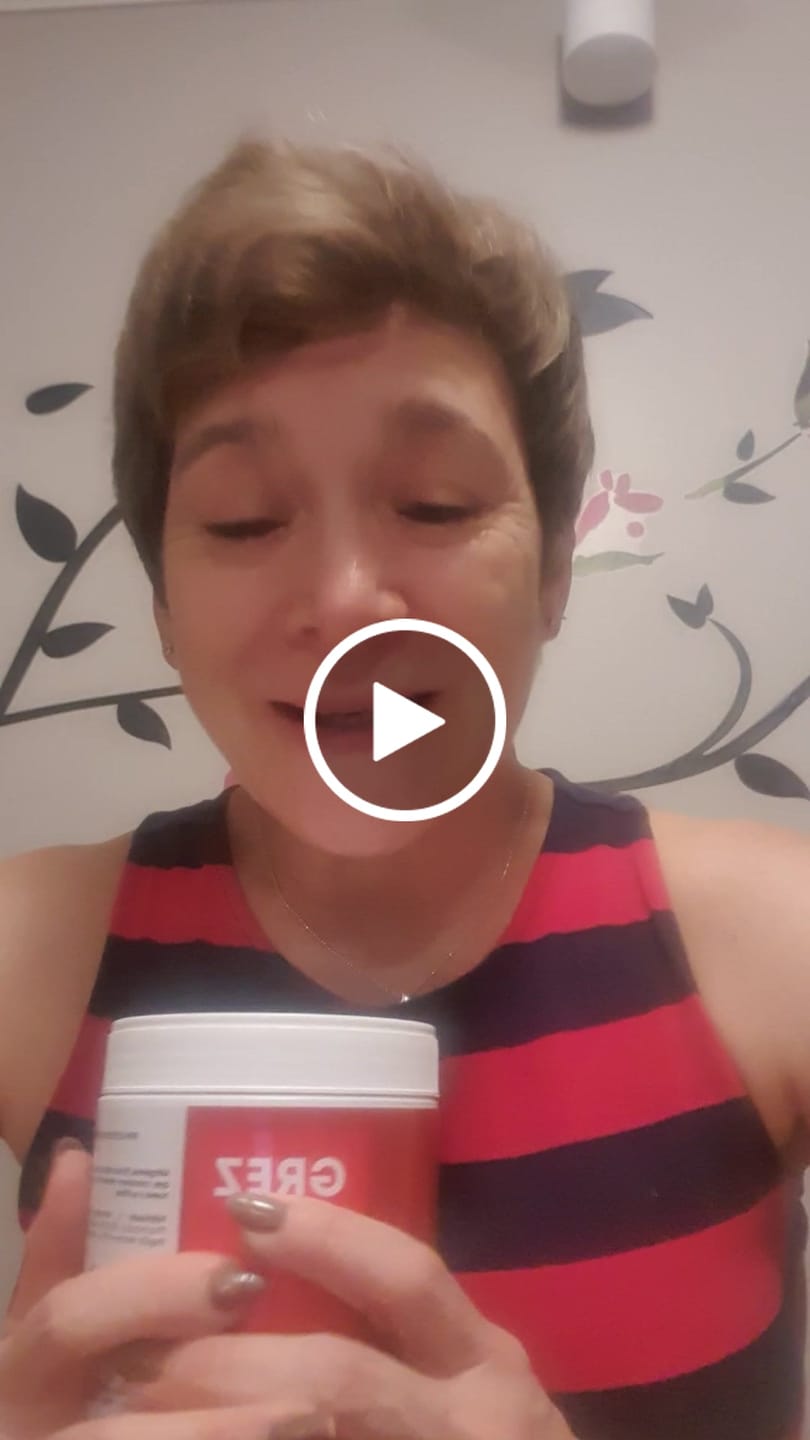 Customer video review of MUSC-VITAL PLUS - Creatina Creavitalis® + L-Glutamina + HMB + Magnesio / Polvo 255g.