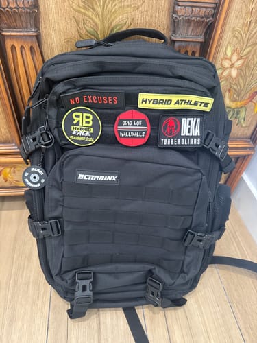 Customer photo review of Mochila Táctica 45L con compartimento para comida Negro