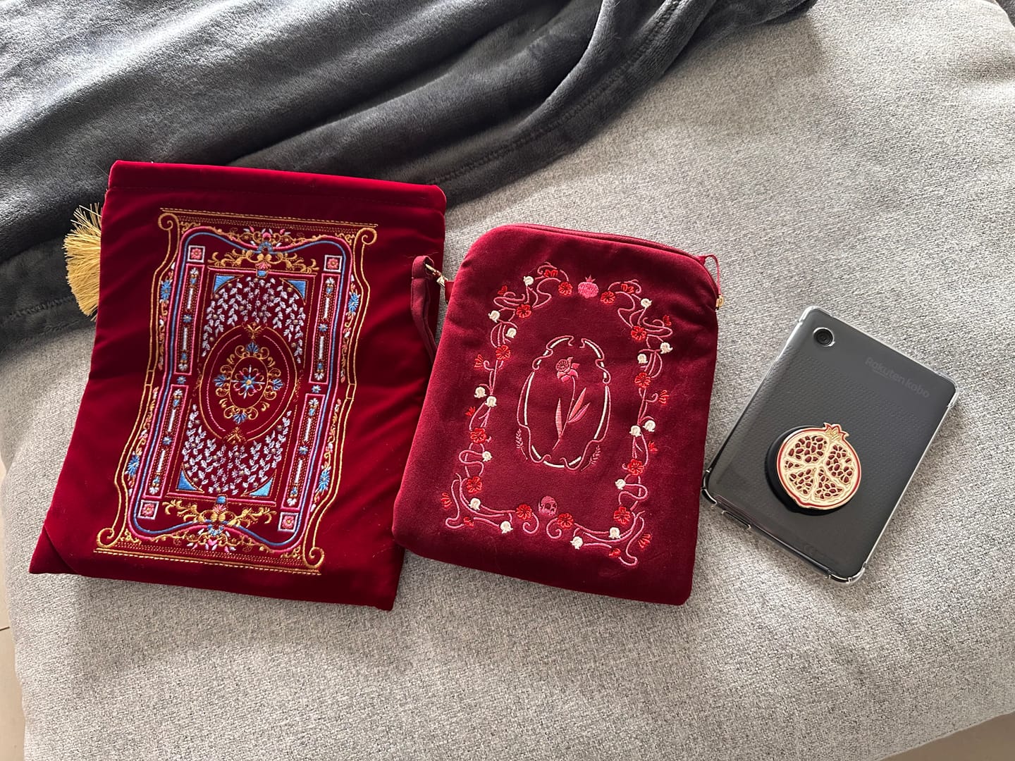 Customer photo review of Pomegranate Clingie