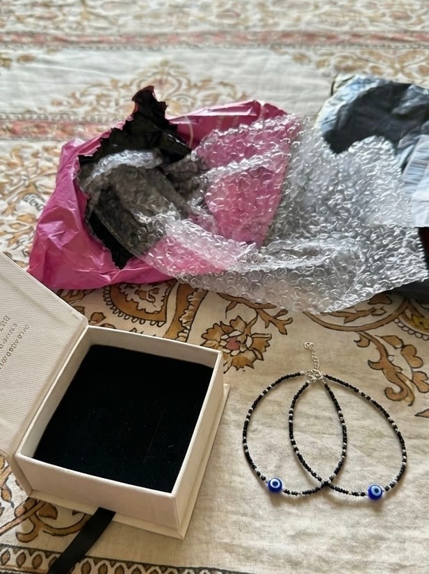 Customer photo review of Evil eye twinkle silver Payal for women