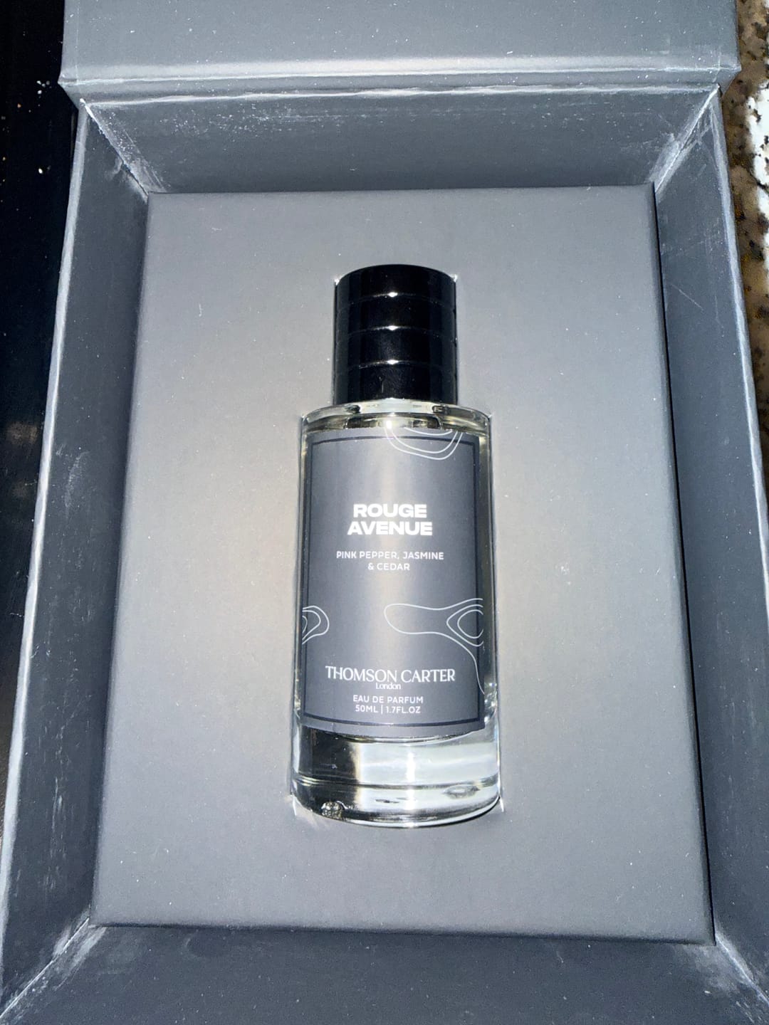 Customer photo review of Rouge Avenue | Eau de Parfum | 2ml