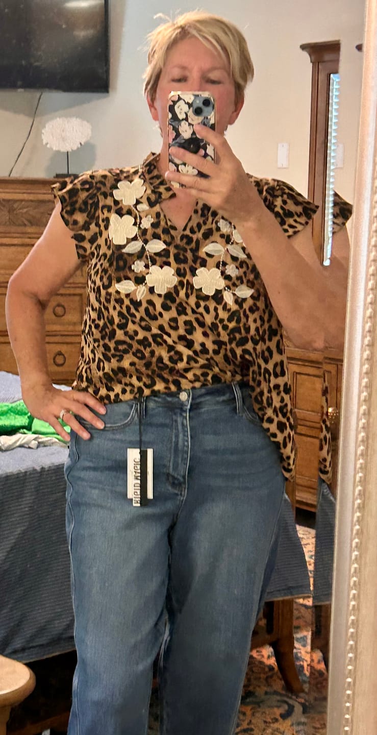 Customer photo review of On The Roam Top