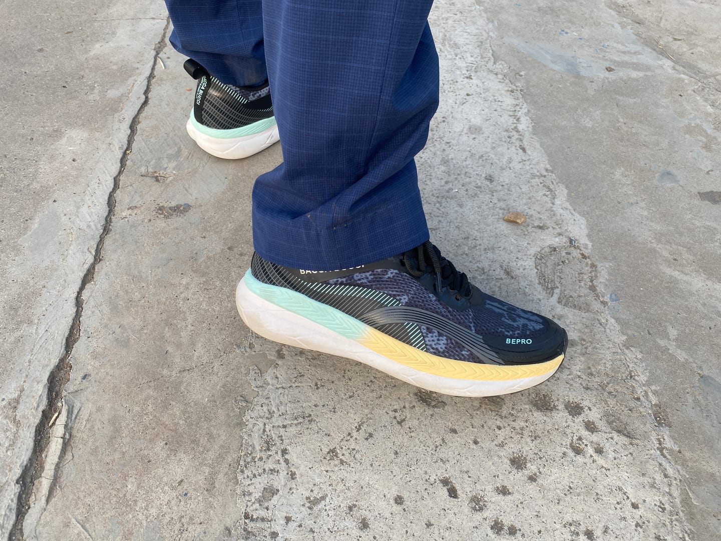 Customer photo review of Bacca Bucci IKATRON – Sports Shoes with Dual-Density Sole