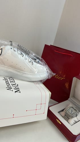 Customer photo review of ALEXANDER MCQUEEN OVERSIZED