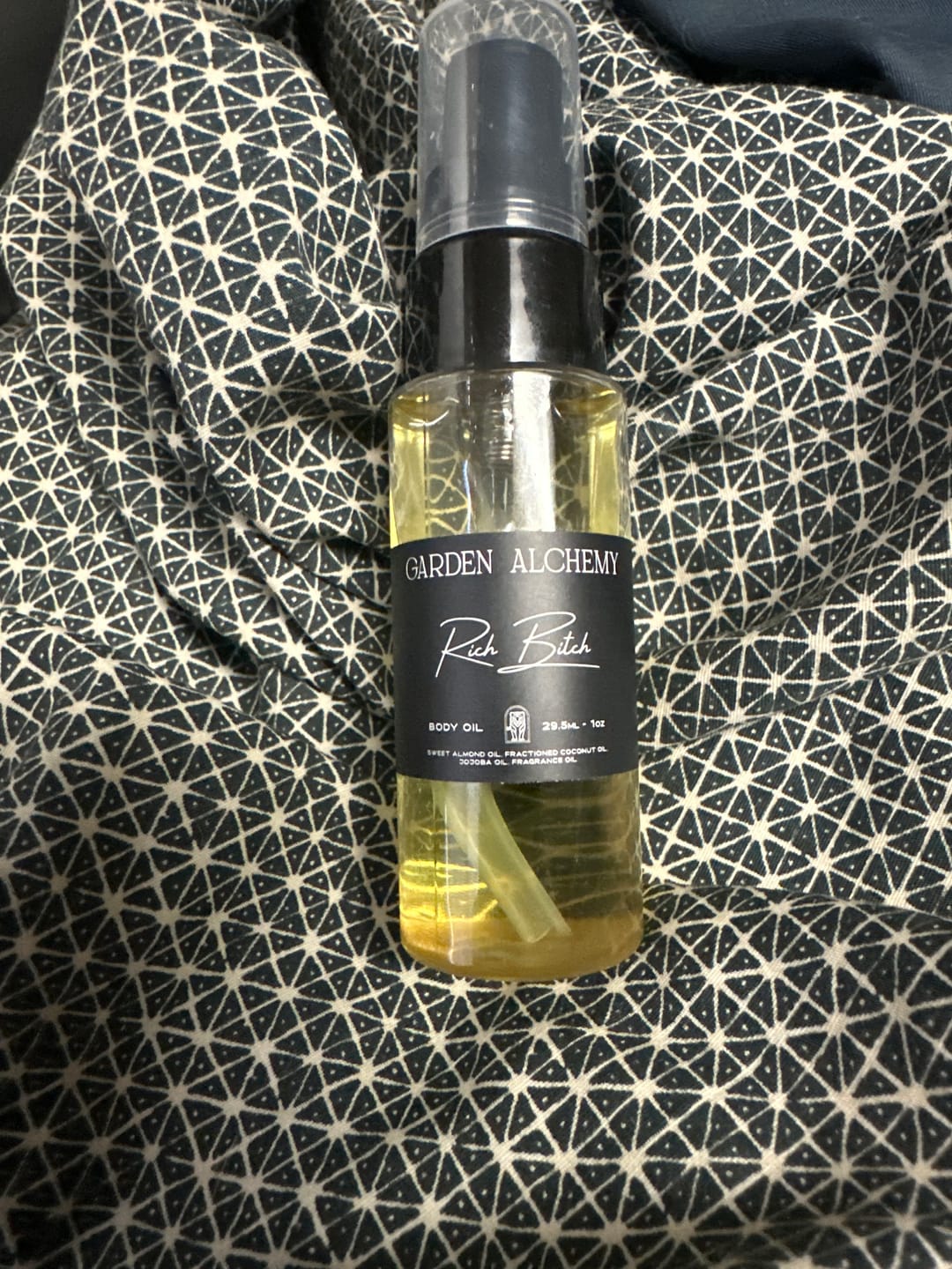 Customer photo review of RICH BITCH BODY OIL
