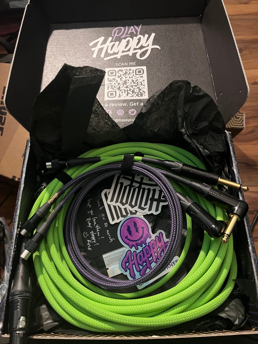 Customer photo review of The Elite Wireless Cable