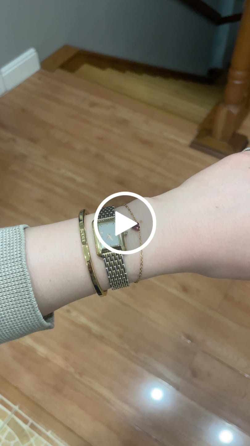 Customer video review of Olivia Petite Gold Silver