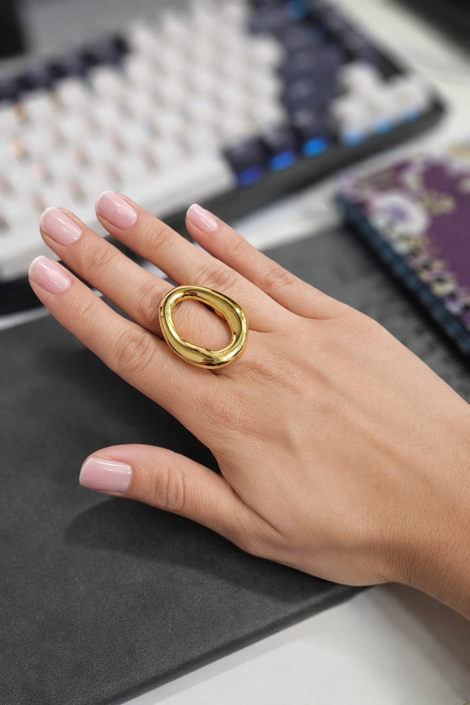 Customer photo review of Anillo Rust Mini
