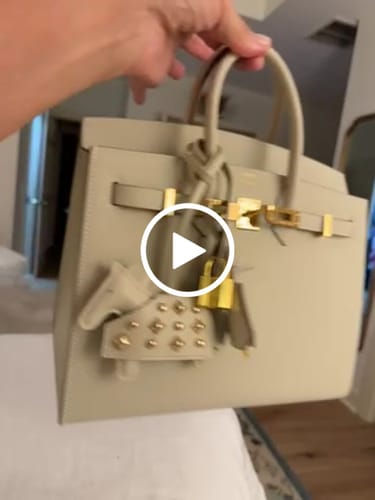 Customer video review of HM Rodeo Robeo Coeur Pony Bag Charm With Gold-tone Studs Cream Lambskin