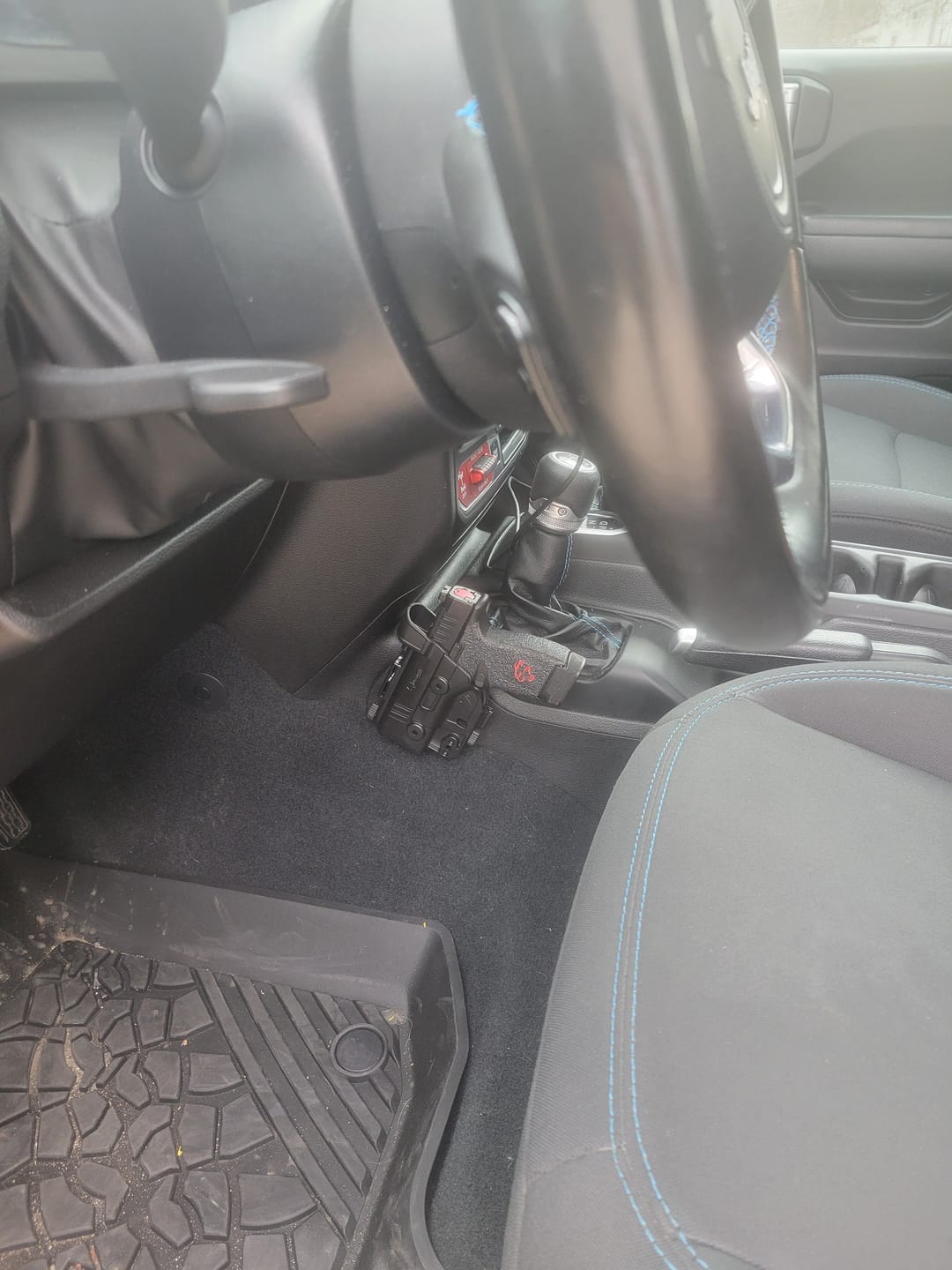 Customer photo review of UNIVERSAL ACCESSORY MOUNT FOR 2018+ JEEP WRANGLER JL &  GLADIATOR - CMM OFFROAD