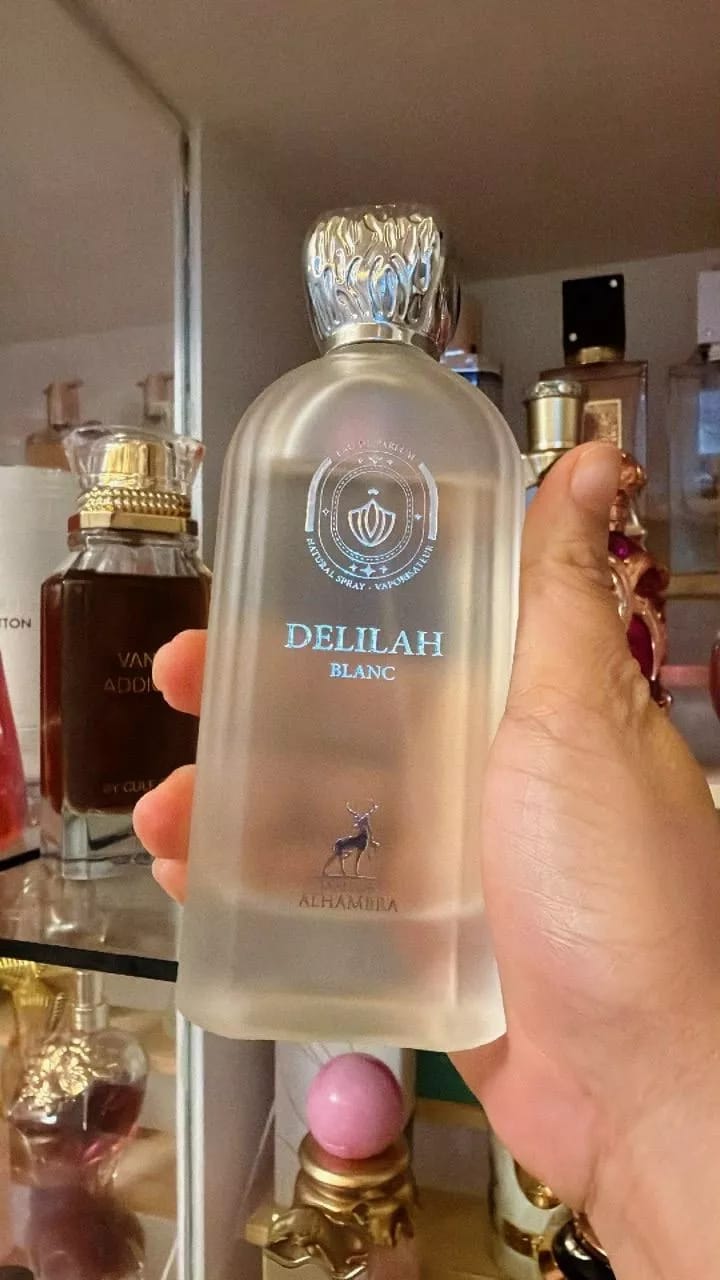 Customer photo review of Maison Alhambra Delilah Blanc 100ML EDP