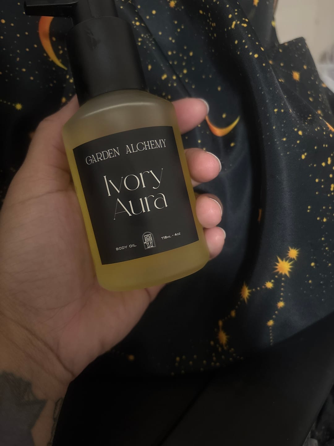 Customer photo review of Ivory Aura Body Oil