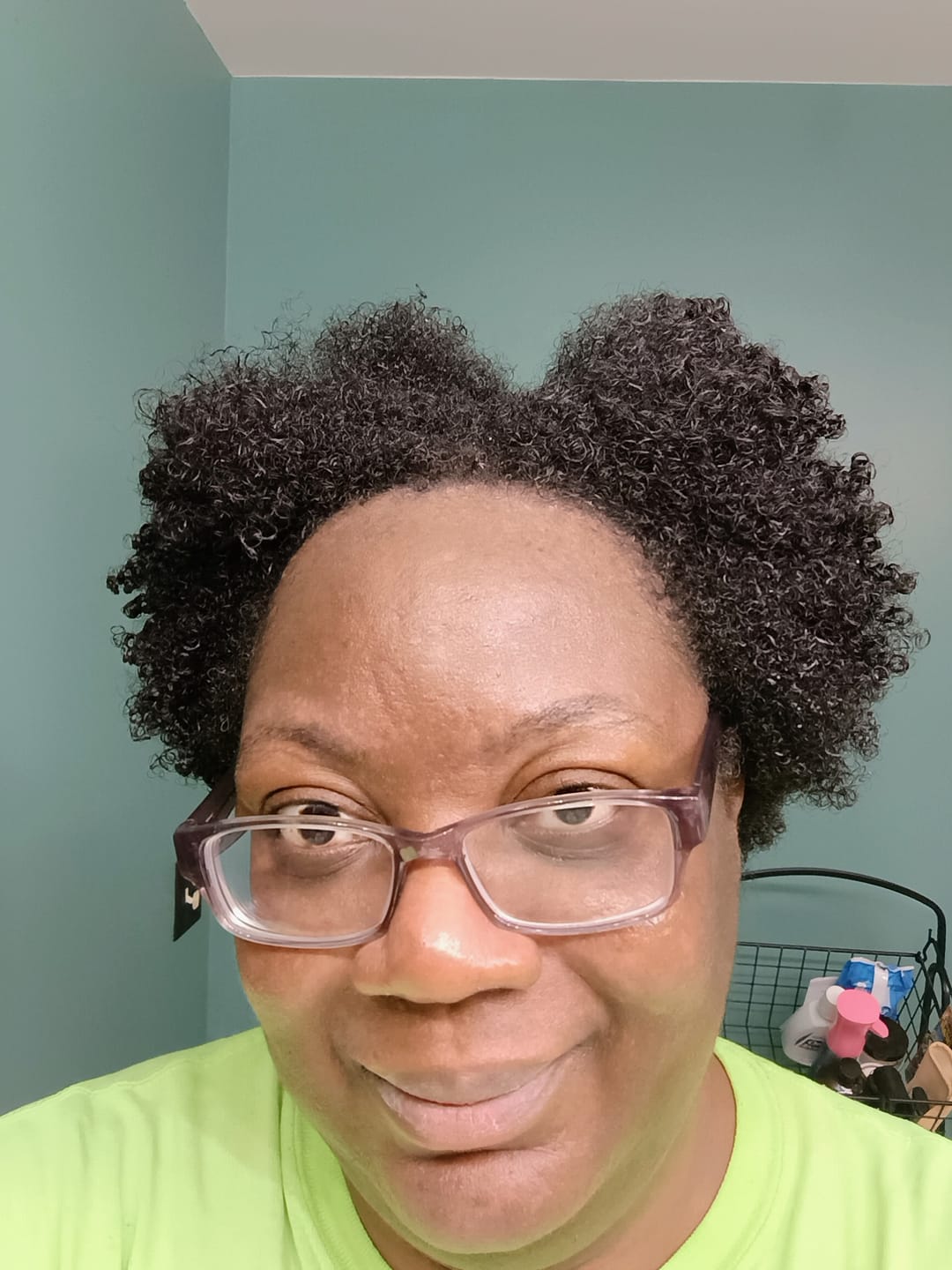 Customer photo review of Shampoo – Aloe Vera for a Gentle, Moisturizing Cleanse with a Sweet Berry Vanilla Scent | Vanilla Berry 🫐🍦