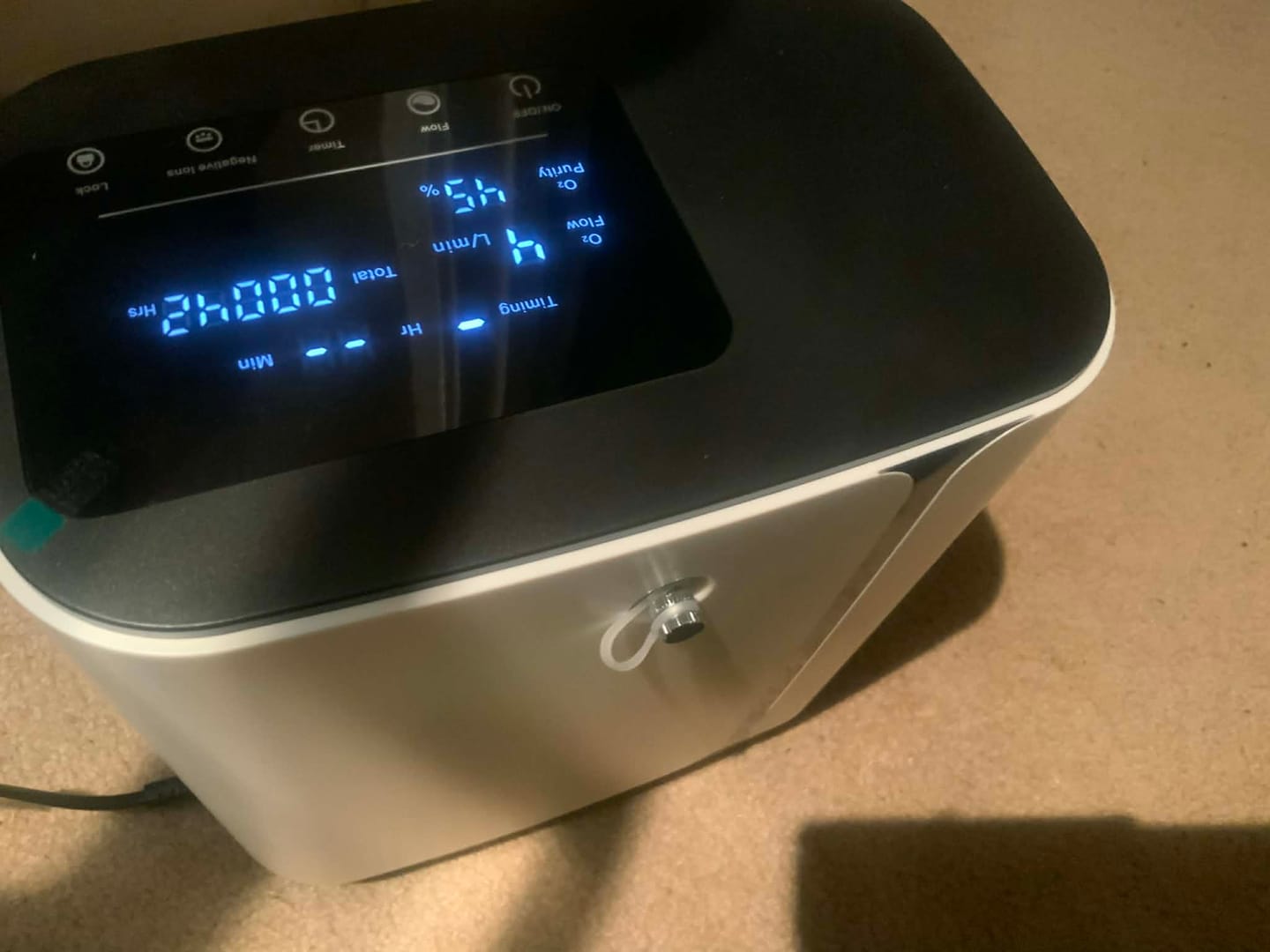 Customer photo review of Home 1-8L Adjustable Continuous Flow Oxygen Concentrator - DF-010
