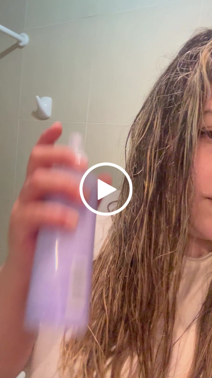 Customer video review of Spray Bifásico 10 en 1 230 ml