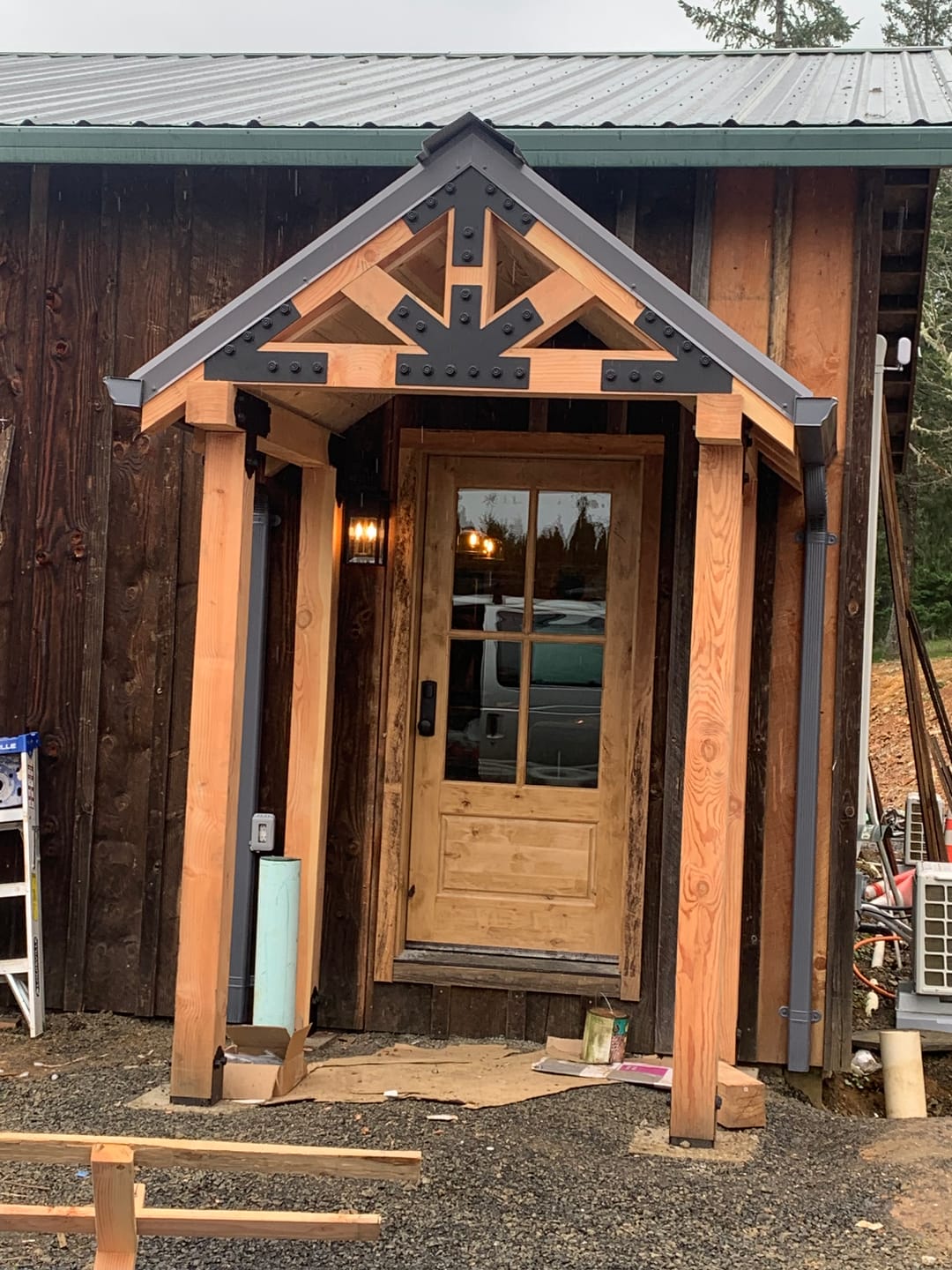 Customer photo review of 4 inch truss plate set for 6 inch beams - King post with diagonals - overhang ends - square