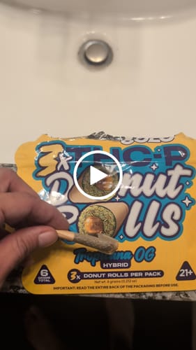 Customer video review of Dozo Donut Prerolls 4.20 g | Zooted Berry (Hybrid)