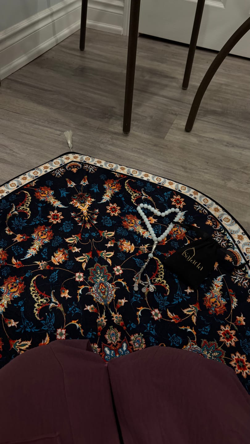Customer photo review of Firdaws  Padded Prayer Mat