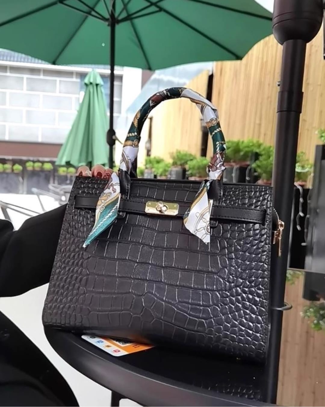Customer photo review of Tang Red 27 Obsidian Crocodile-Embossed Tote