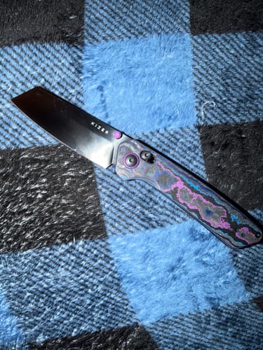 Customer photo review of Kizer Madrac Knife Damtanium Camo Carbon Elmax BLADE DISTRICT EXCLUSIVE