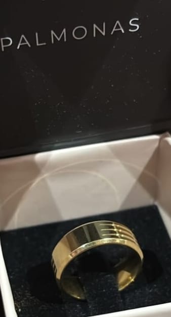 Customer photo review of Shiny Diamond Gold Ring