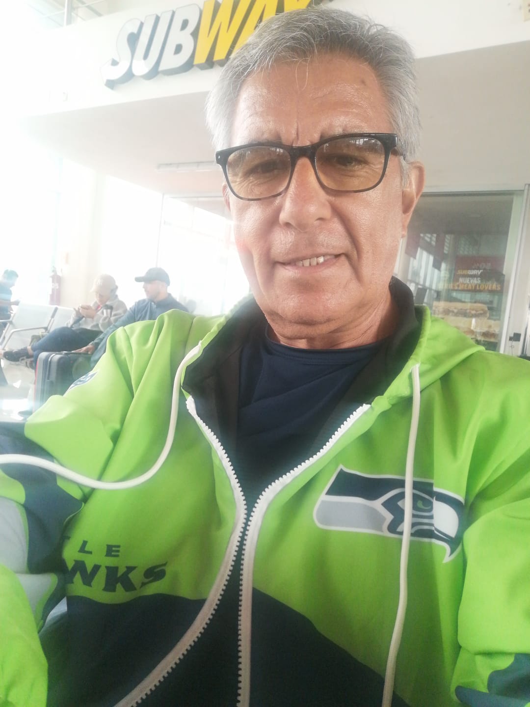 Customer photo review of Bomber Jacket Seattle Seahawks