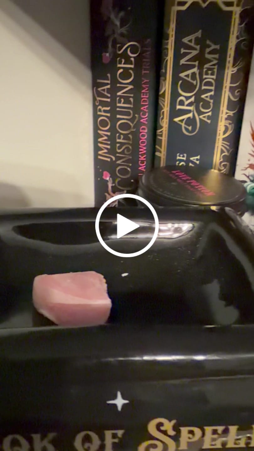Customer video review of Zauberbuchstapel – Duftlampe