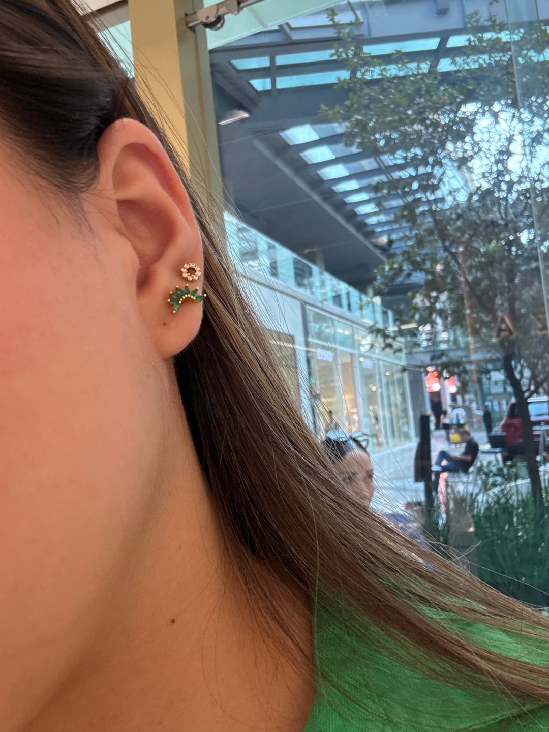 Customer photo review of Arete Ala Zirconia Primera Perforacion Acero Inoxidable