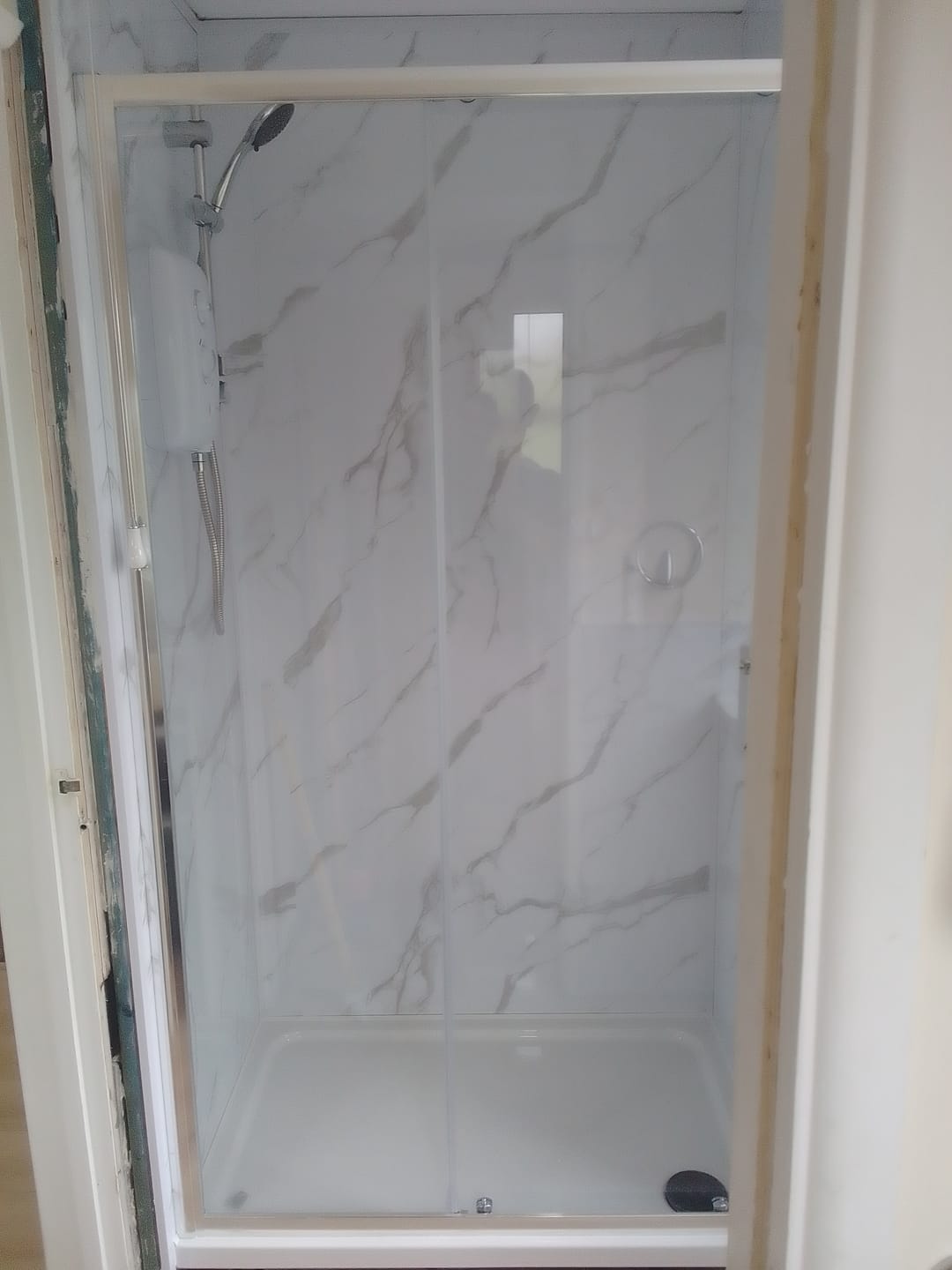 Customer photo review of Premium Carrara White Marble Gloss Shower Wall Panel – 1M x 2.4M
