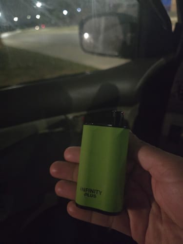 Customer photo review of Fume Infinity Plus 4500 Puffs