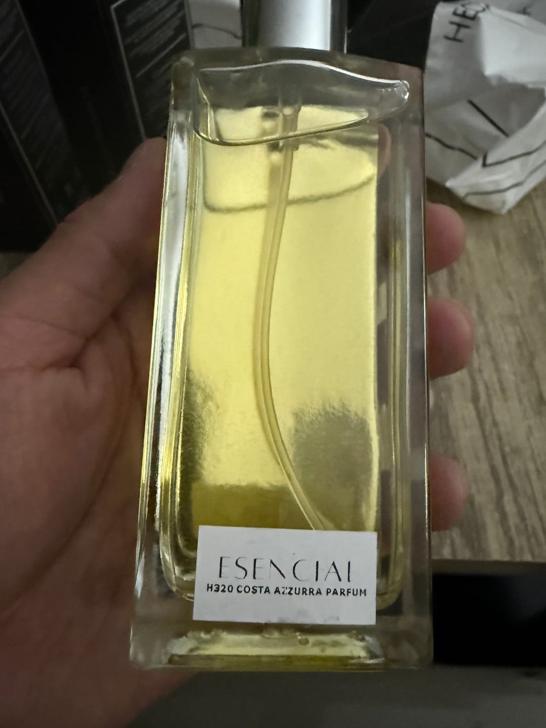 Customer photo review of H320 Inspirado en: Costa Azzurra Parfum - Tom Ford
