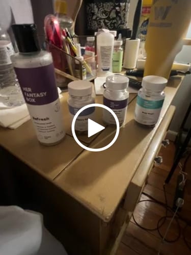 Customer video review of Refresh Plant Based Yoni Gel Wash (pH Balancing) - 3 pk