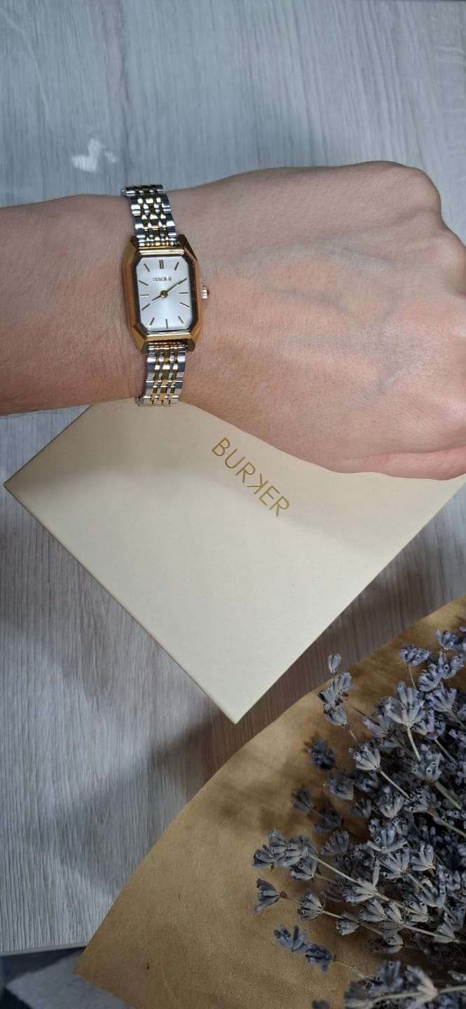 Customer photo review of Isabell Petite Gold Silver