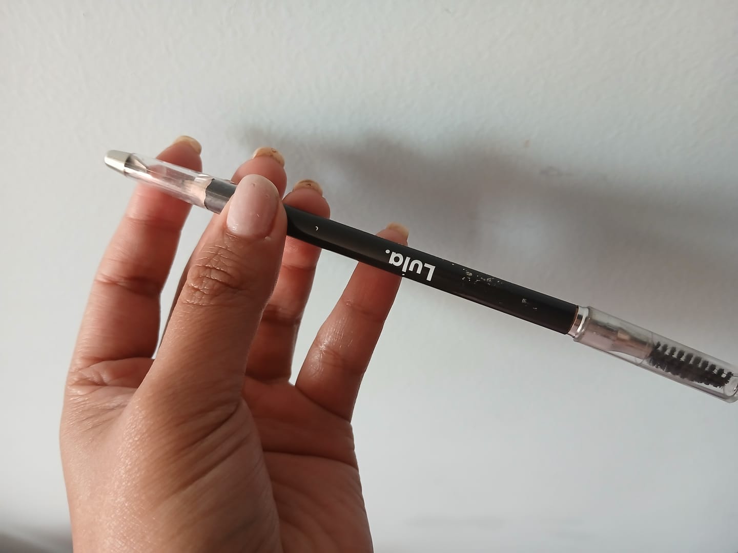 Customer photo review of LÁPIZ DEFINIDOR PARA CEJAS