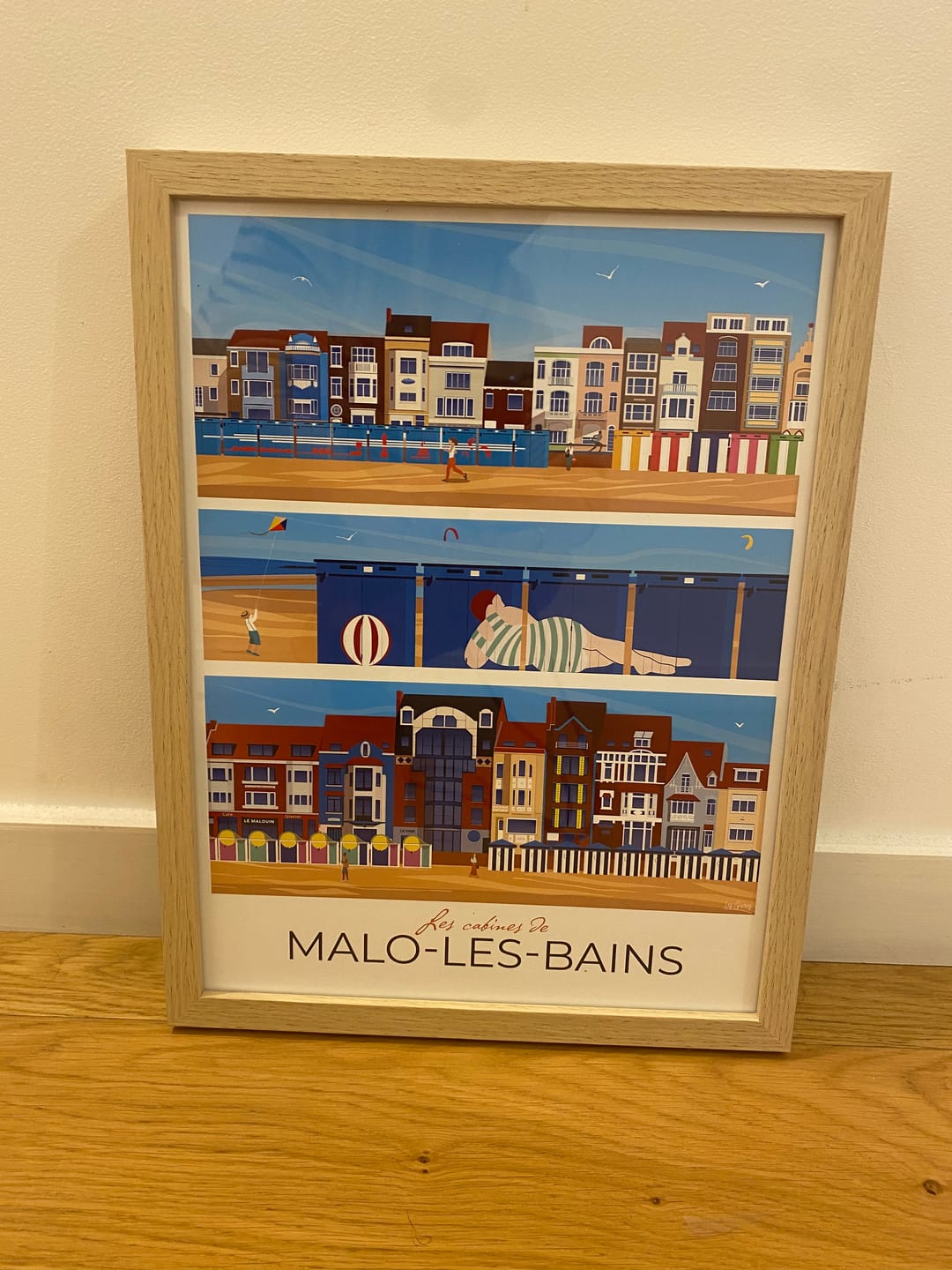 Customer photo review of AFFICHE MALO LES BAINS - LES CABINES DE PLAGE