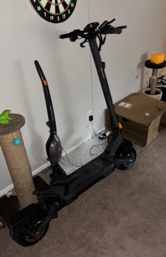 Customer photo review of Ausom DT2 Pro E-scooter