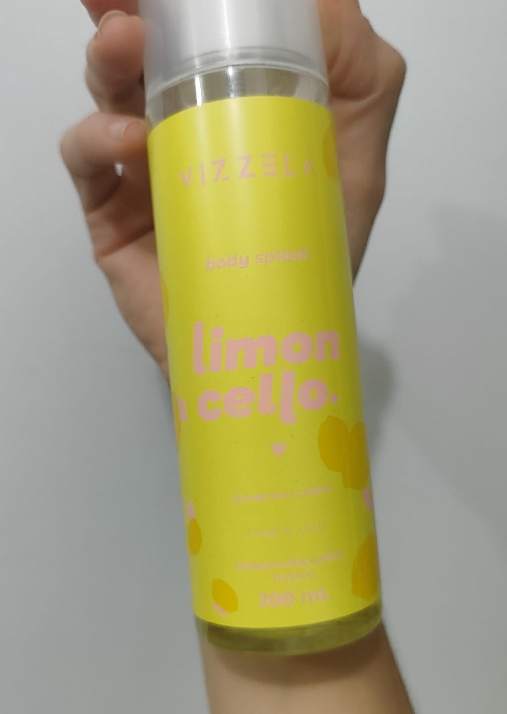 Customer photo review of Body Splash Deo Colônia Limoncello – Vizzela