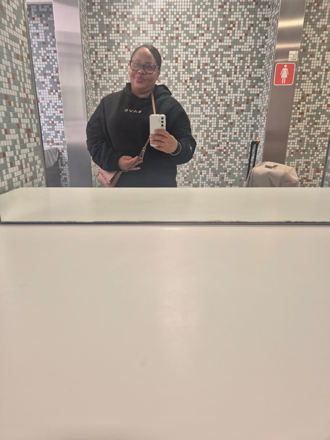 Customer photo review of SAVD Oversized Hoodie