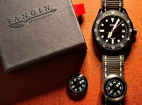 Customer photo review of Navigator Compass