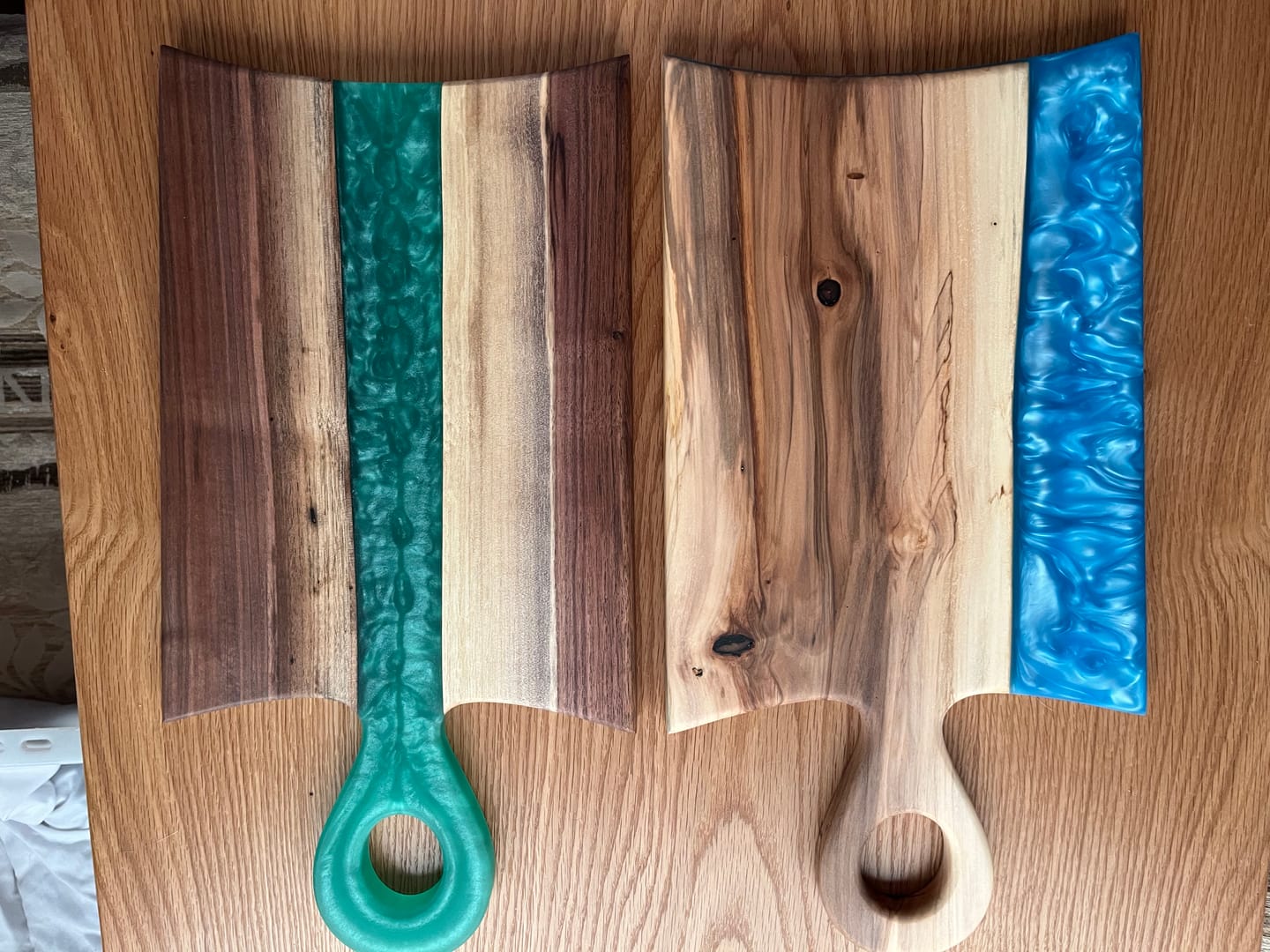 Customer photo review of 18x9.5x1" Flared Oval Handle Charcuterie Board Silicone Mold - Small Serving Board Mold