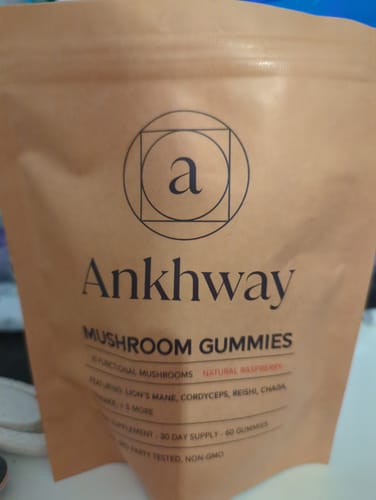 Customer photo review of 2-Month Mushroom Gummies