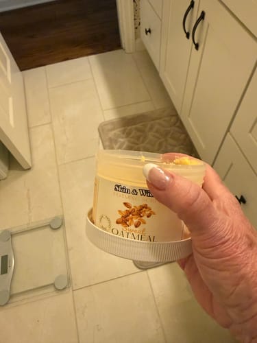 Customer photo review of Sweet Oatmeal Organic Body Butter
