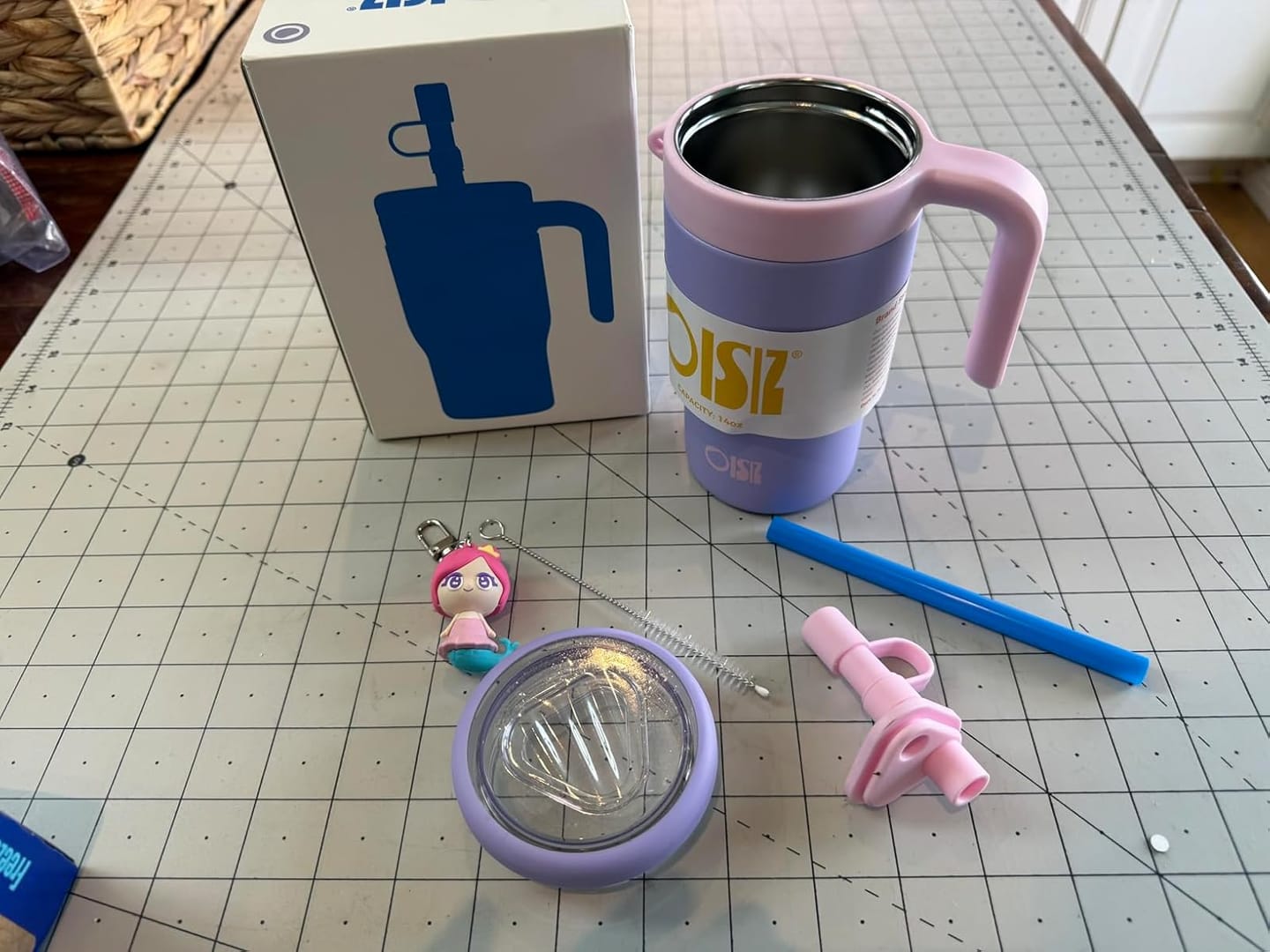 Customer photo review of OISIZ Figgy Kids Tumbler