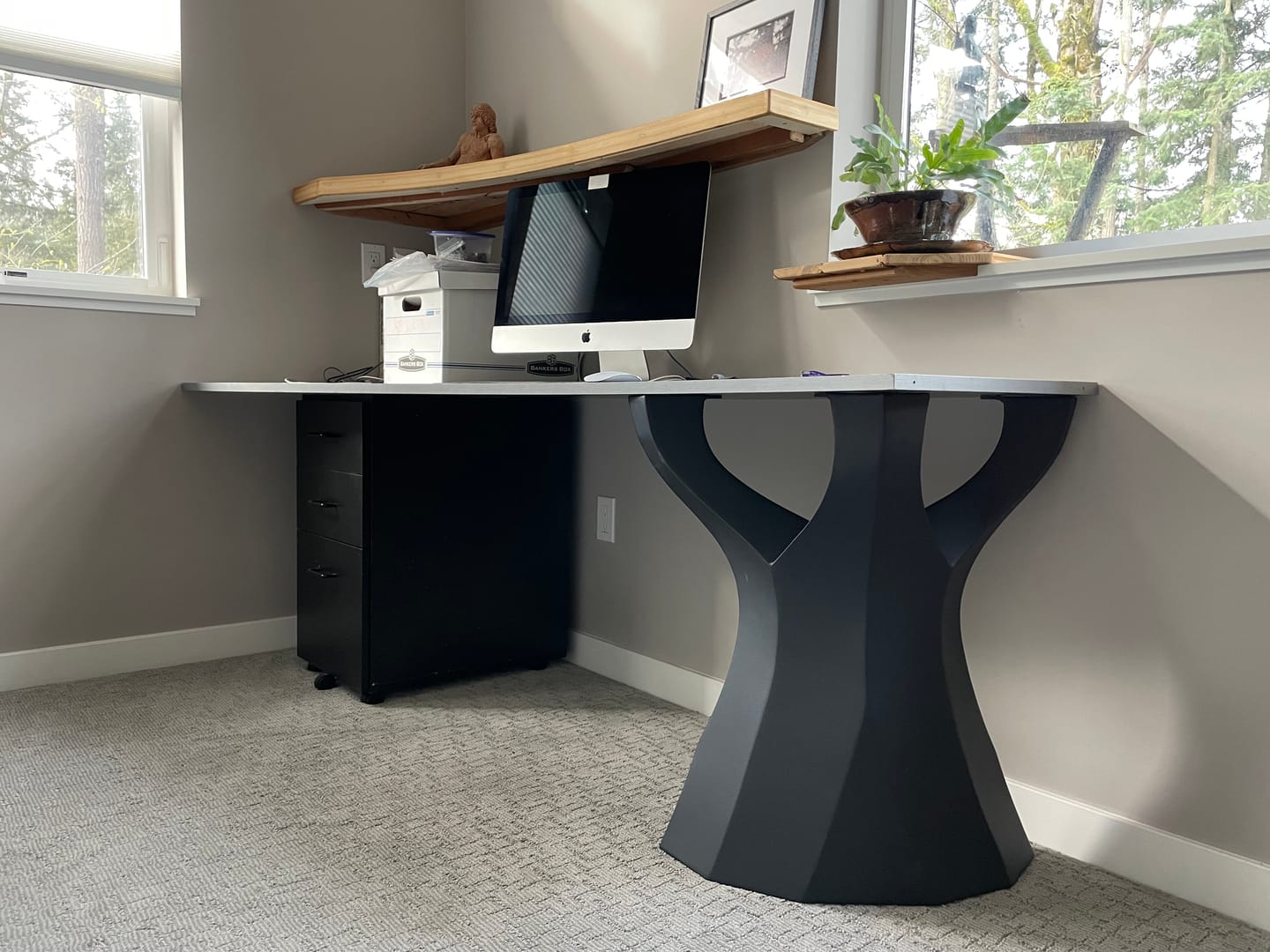 Customer photo review of Table Legs 414 Hatty 28" H Modern Metal Table Legs