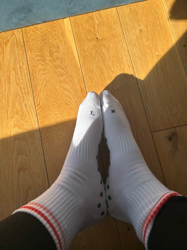 Customer photo review of GRÁ Pilates/Yoga Socks