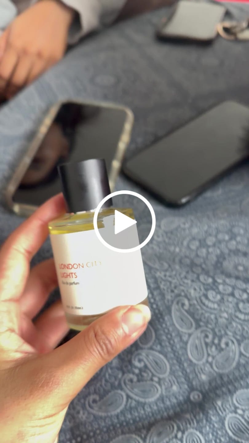 Customer video review of London City Lights