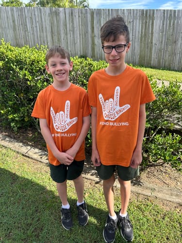 Customer photo review of END BULLYING TSHIRT HARMONY DAY