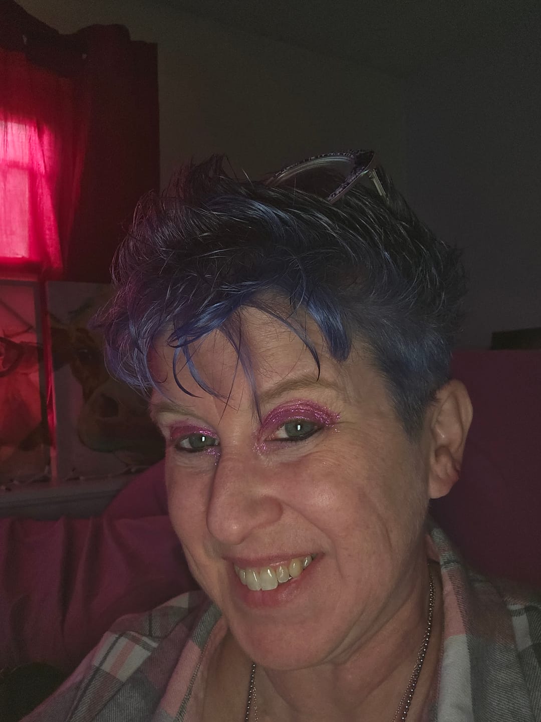 Customer photo review of Luminesce silk pressed pigment eyeshadow - Bewitched