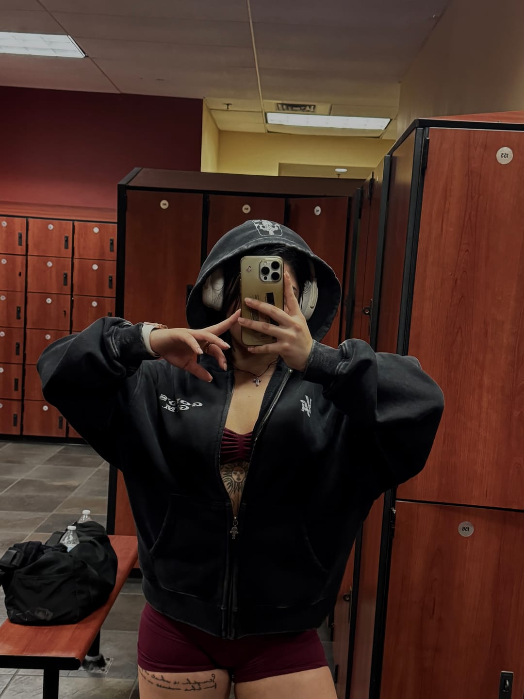 Customer photo review of 5162 - Golds Gym Throwback Zip-ups