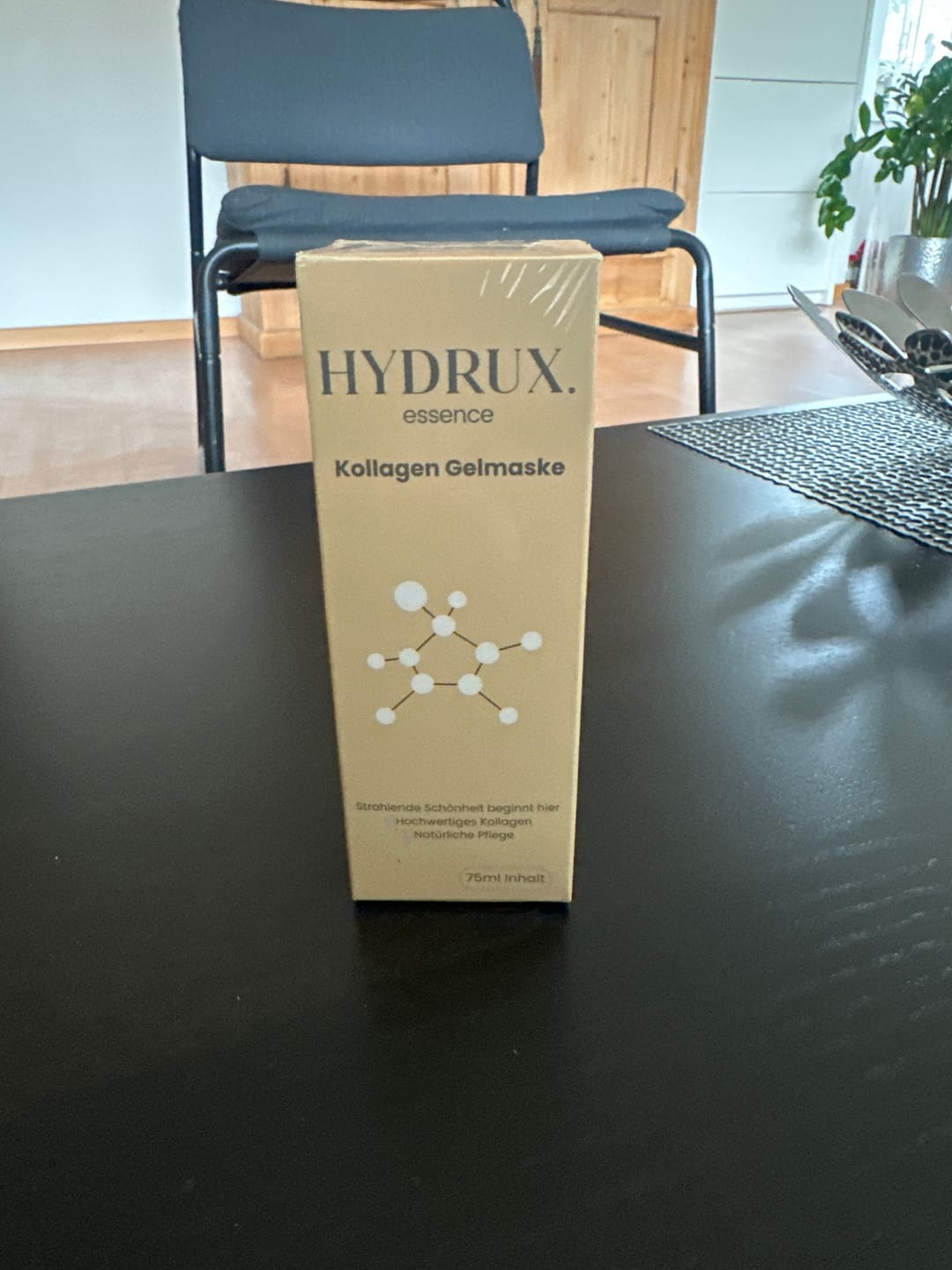 Customer photo review of Essence-Kollagen Gelmaske